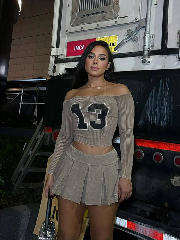 Weird Puss 2-Piece Set Women One Shoulder Long Sleeves Letter Print Biased Collar Crop Tops+Pleated Skirt Street Matching Suits